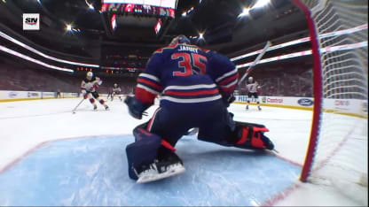 Jarry with insane glove snag