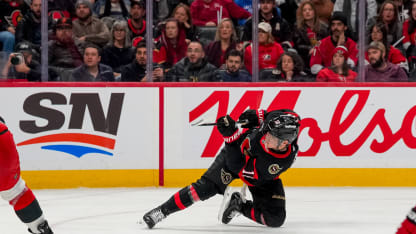 Stutzle whips in a wrister