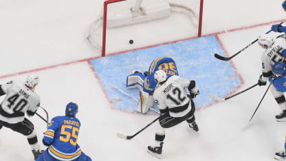 Moore puts the Kings on top