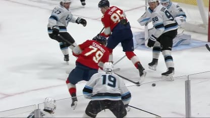 UTA@FLA: Schwindt scores goal against Vitek Vanecek