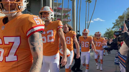 Lightning as Buccaneers