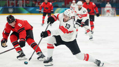 nico-hischier-sui-can