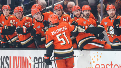 EDM@ANA: Zellweger scores goal against Tristan Jarry