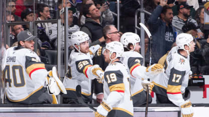 Smith's no-look backhander