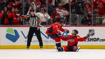 Chychrun goes top shelf in 600th game