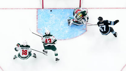 MIN@UTA: Crouse scores goal against Jesper Wallstedt