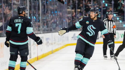 Eberle with a Goal vs. Vancouver Canucks