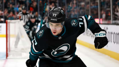 MTL@SJS: Misa scores goal against Jakub Dobeš