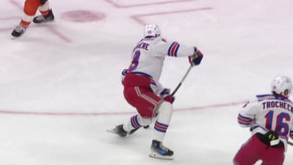 NYR@PHI: Lafrenière scores PPG against Dan Vladar