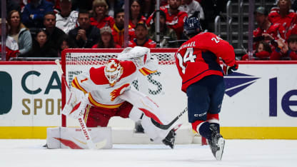 CGY@WSH: McMichael scores goal against Devin Cooley