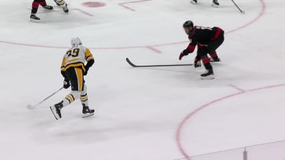 Mantha buries one from the slot