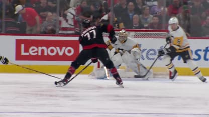 PIT@CAR: Jankowski scores goal against Stuart Skinner