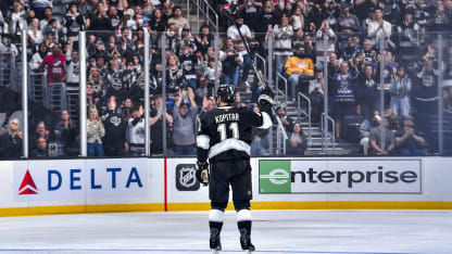 Los Angeles Kings fans salute Anze Kopitar for points record