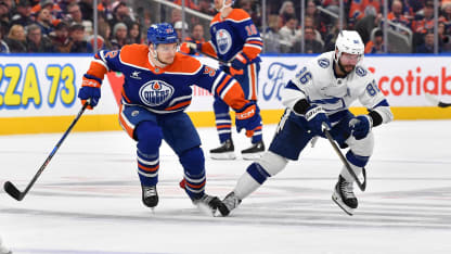 Tampa Bay Lightning v Edmonton Oilers