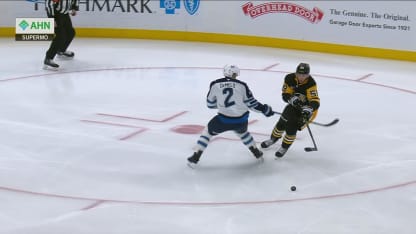 WPG@PIT: Chinakhov scores goal against Connor Hellebuyck