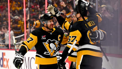 WPG@PIT: Rakell scores goal against Connor Hellebuyck