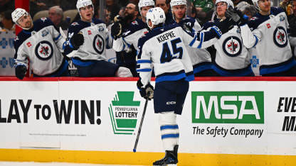 WPG@PIT: Koepke scores SHG against  Arturs Silovs