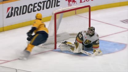 VGK@NSH: Schmid with a great save against Filip Forsberg