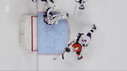 Couturier cleans up the crease