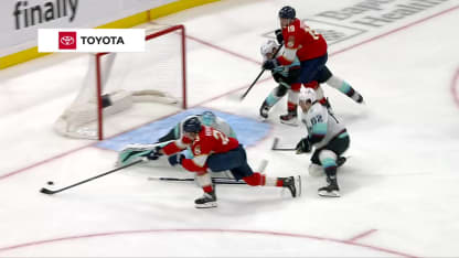 SEA@FLA: Verhaeghe scores goal against Joey Daccord