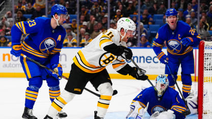 Mittelstadt nets the equalizer in 500th NHL game