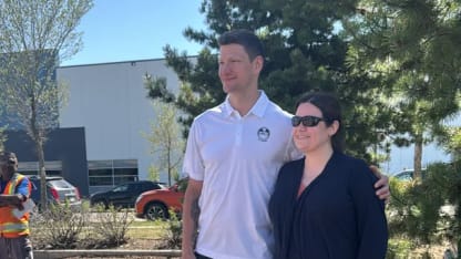 6EC22B8C-F478-4C6F-BB40-356A81C6D800