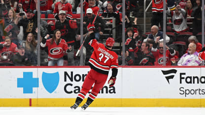 Svechnikov hammers opening PPG