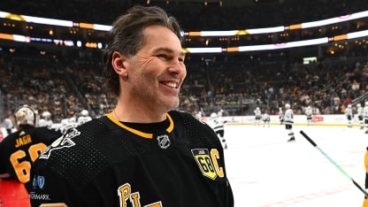 Jaromir Jagr talks hockey future, countryman David Pastrnak in Q and A
