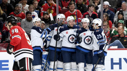 WPG@CHI: Rosen scores goal against Spencer Knight