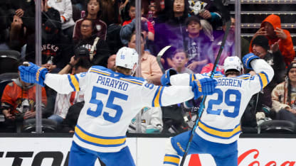 STL@ANA: Berggren scores goal against Lukas Dostal