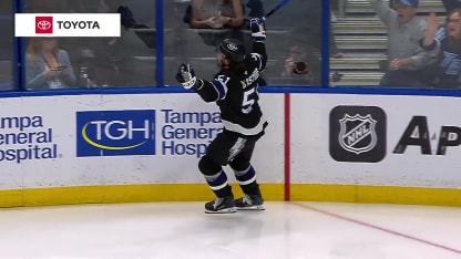 D'Astous breaks through for Lightning