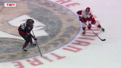 CAR@OTT: Giroux scores empty-net goal