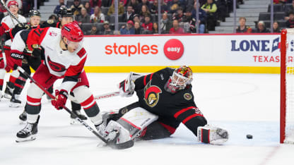 Hall records 300th NHL goal