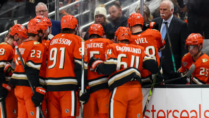 Los Anaheim Ducks se tambalean en la División Pacífico
