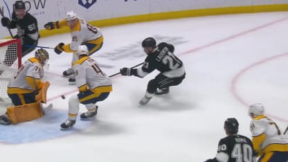 NSH@LAK: Laughton scores goal against Juuse Saros