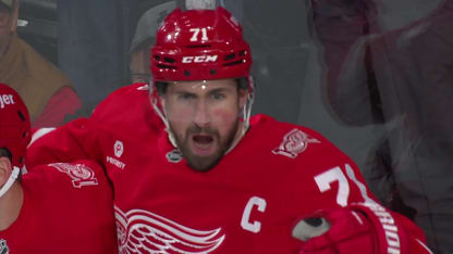 Larkin cashes in on the power play