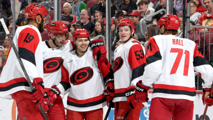Carolina Hurricanes Chicago Blackhawks game recap April 9 2026