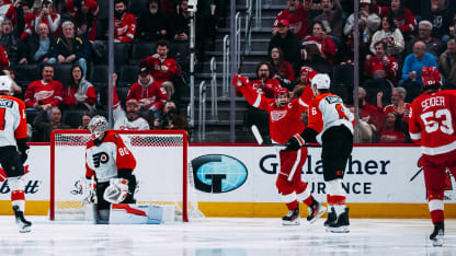 PHI@DET: Larkin scores PPG against Dan Vladar