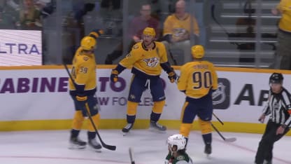 Stamkos opens scoring with 40th of the season