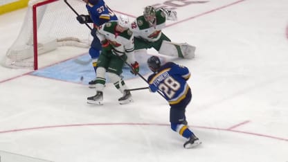 MIN@STL: Stenberg scores goal against Filip Gustavsson