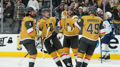 WPG@VGK: Barbashev scores goal against Connor Hellebuyck