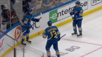 PIT@STL: Sundqvist scores goal against Stuart Skinner