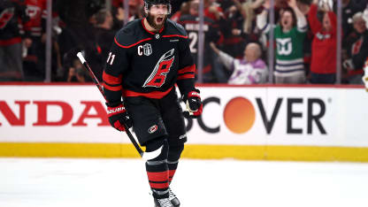 Staal snatches the lead with PPG