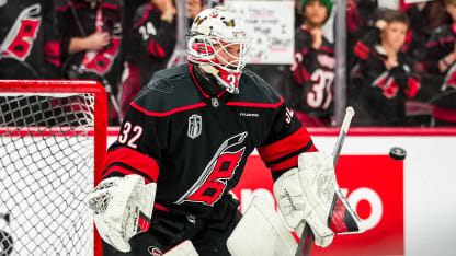 Carolina Hurricanes starting goalie Game 5 of Stanley Cup Final