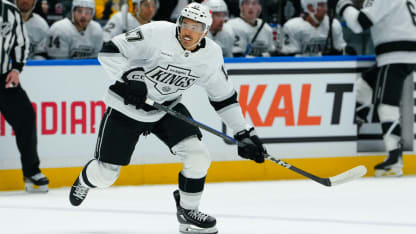 Los Angeles Kings v Vancouver Canucks