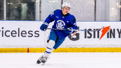 Gavin McKenna signs entry-level contract with Toronto Maple Leafs