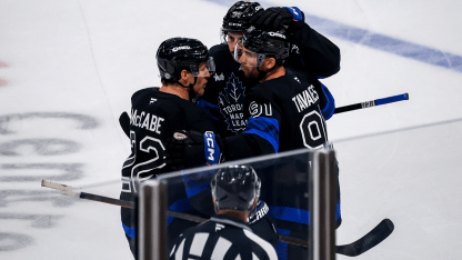 Tavaresův 12. hattrick v NHL