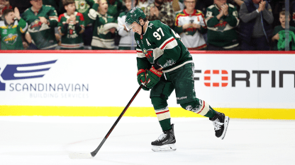 Kaprizov scores from his knees