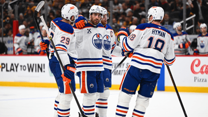 Bouchard täuscht an und trifft