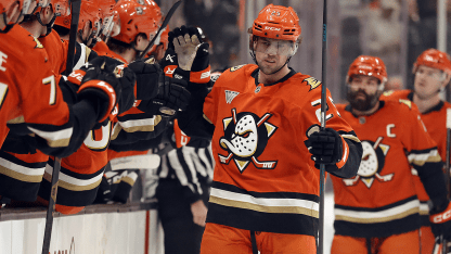 DAL@ANA: Poehling scores goal against Casey DeSmith